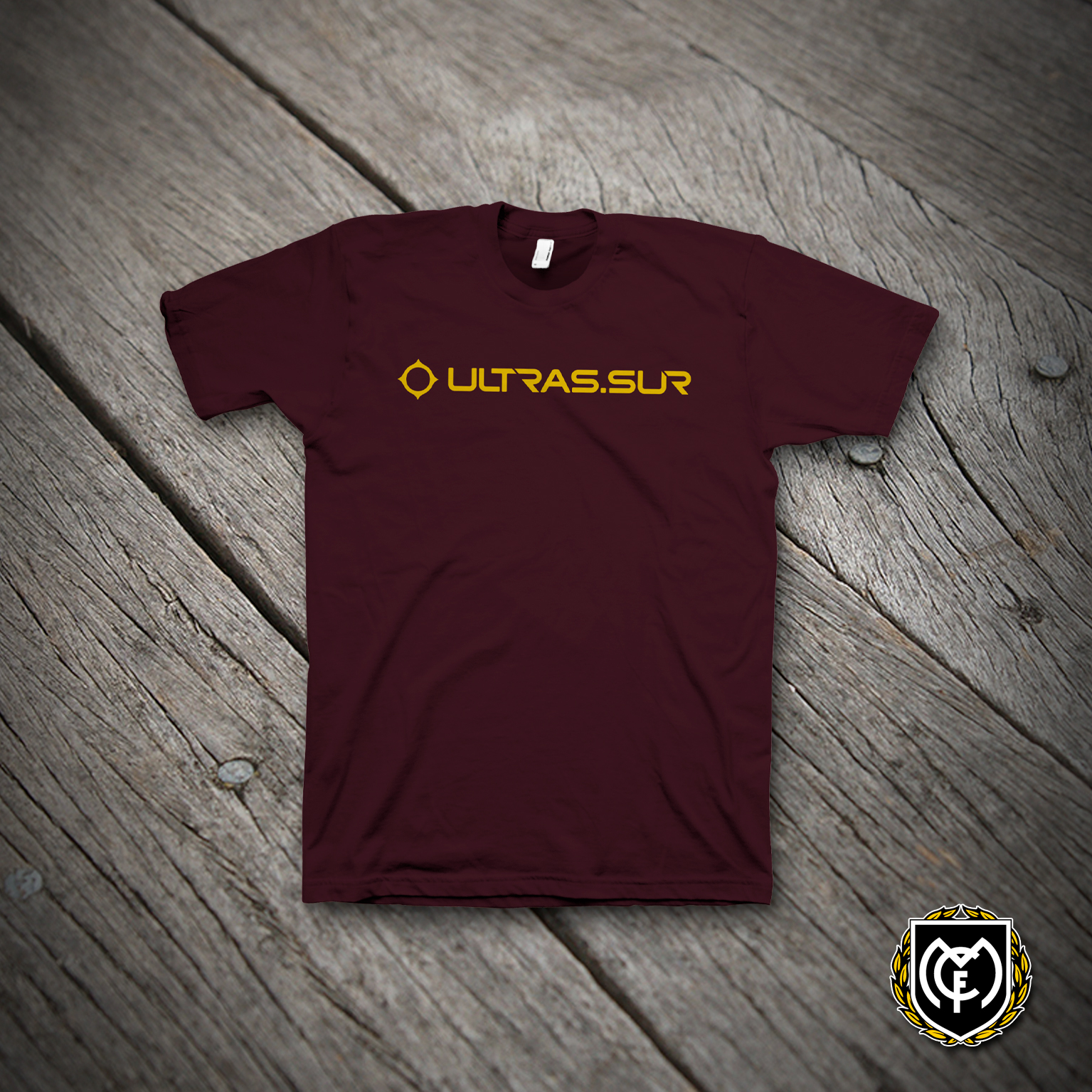 Camiseta granate serigrafía terciopelo